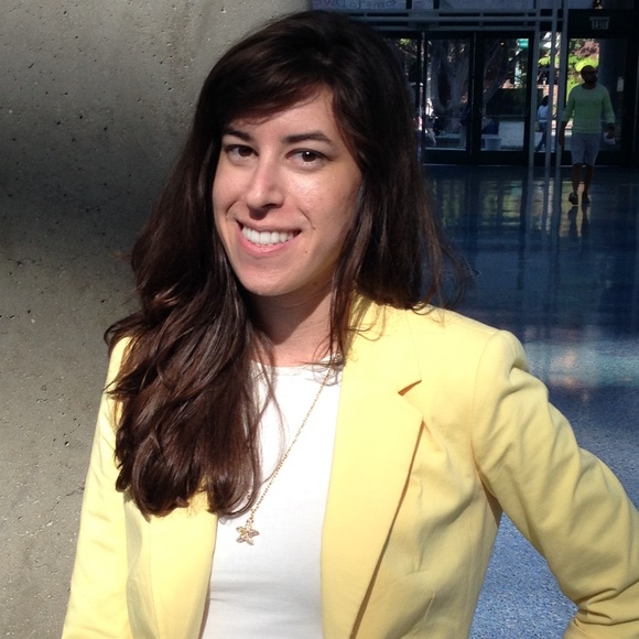 Meet your Posher, Jennifer - Picture 1 of 1